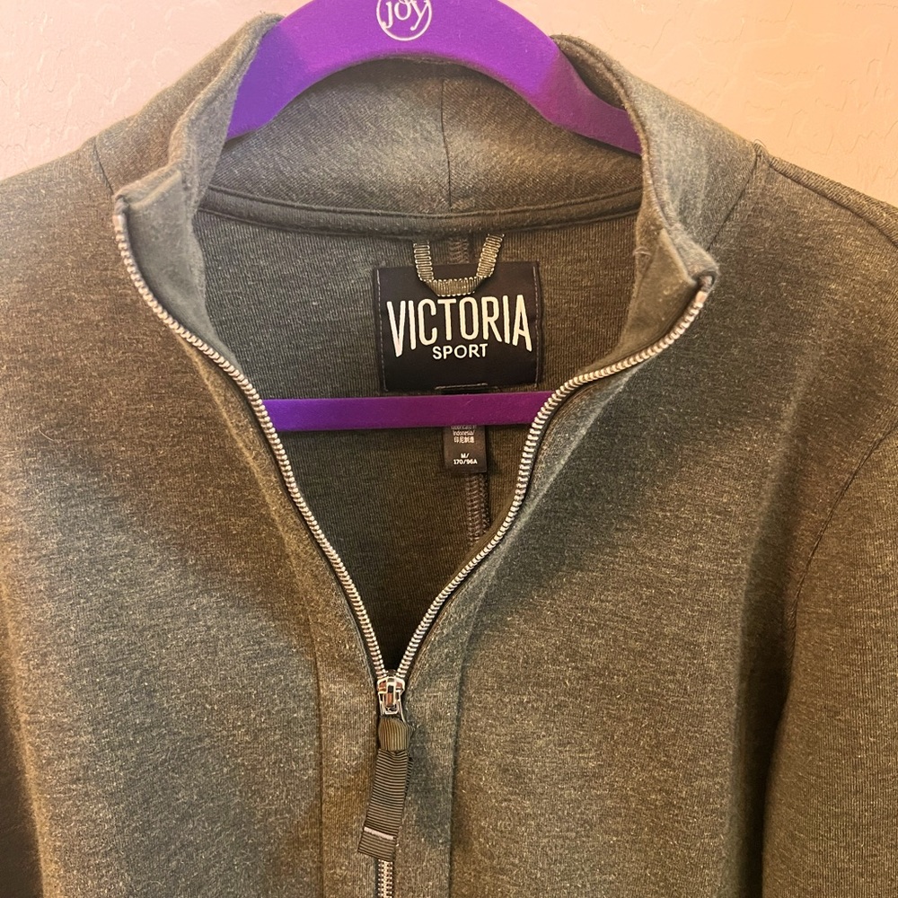 Victoria Secret Workout Sweater